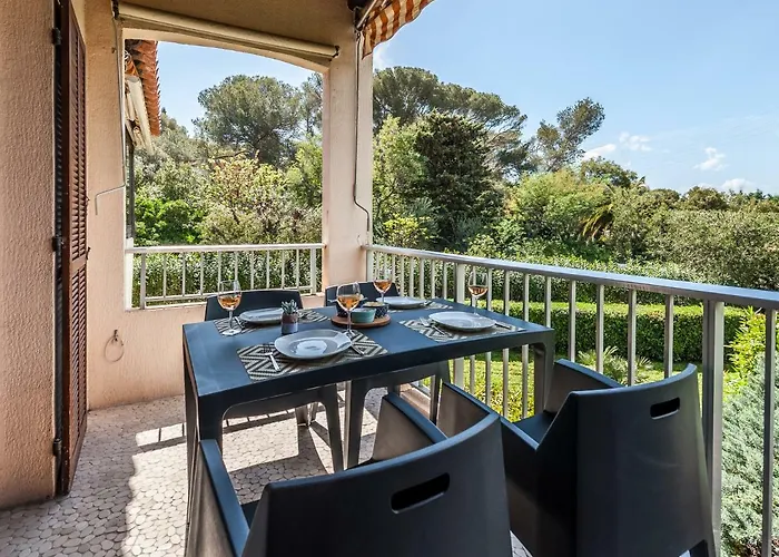 Lägenhet „la Cigalerie“